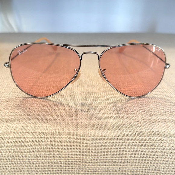 Like New AVIATOR WASHED EVOLVE RAY-BANS - Picture 2 of 3